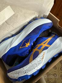 Scarpe runner trekking asics numero 42 nuove