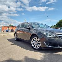 OPEL Insignia - 2015