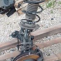 Meccanica anteriore dx Peugeot 308 1.5d 2013>