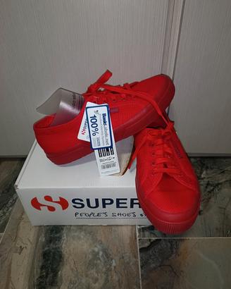 Superga rosse NUOVE CON ETICHETTA 