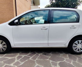 Volkswagen Up metano unico proprietario