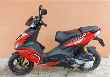 Scooter Aprilia SR 50