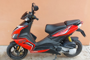 Scooter Aprilia SR 50