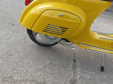 Vespa 50 special