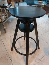 Sgabello in legno nero ikea
