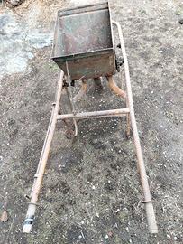 Carriola seminatrice epoca vintage 