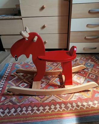 Cavallo a dondolo ikea