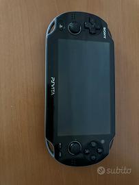 PS VITA + Mortal Kombat