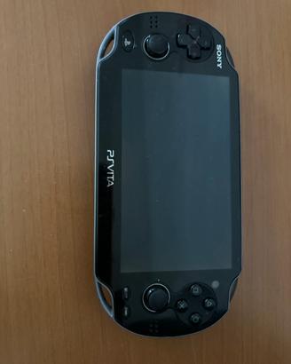 PS VITA + Mortal Kombat