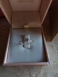 ANELLO CON DIAMANTE