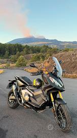 Honnda X-ADV 750 2023