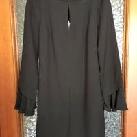 Sisley Abito Nero Maniche con volant