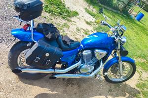 Moto Honda Shadow 600