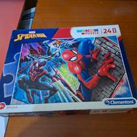 puzzle spiderman clementoni