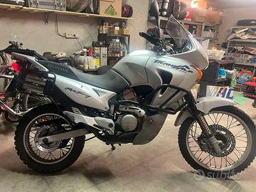 Honda Transalp 650 2001 preparazione Rally