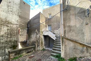 CASA SEMINDIPENDENTE A CETRARO