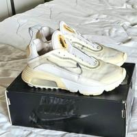 Nike Air Max 2090