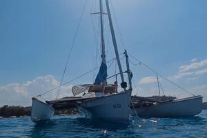 TRIMARANO A VELA CORSAIR F24