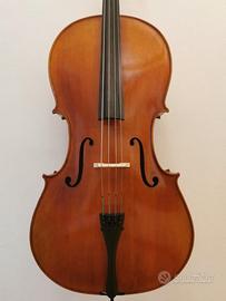 Violoncello di liuteria