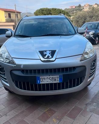 Peugeot 4007 2.2 HDi 156CV Féline