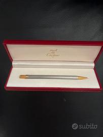 Penna must Cartier