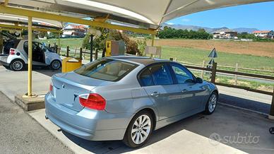 Bmw 320i E90