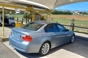 Bmw 320i E90