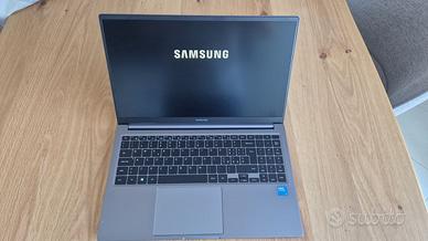 Samsung Galaxy Book 4 i7 16GB