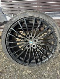4 cerchi + 4 gomme prezzo trattabile