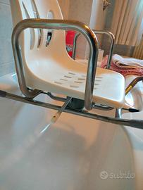 Sedia girevole per vasca da bagno