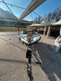 Barca rifatta a nuovo