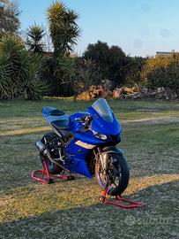 yamaha R3