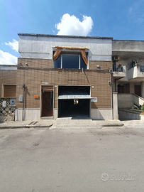 Garage ed appartamento
