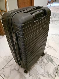 Valigia rigida nera American Tourister 