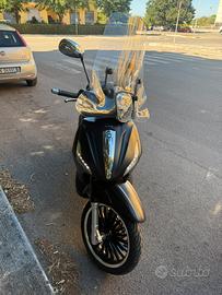 Piaggio beverly 300 police