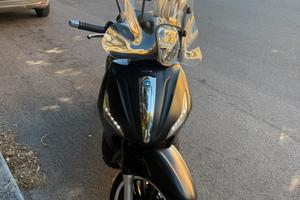 Piaggio beverly 300 police