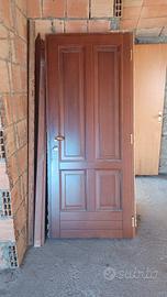 Portoncino entrata spinta a sinistra