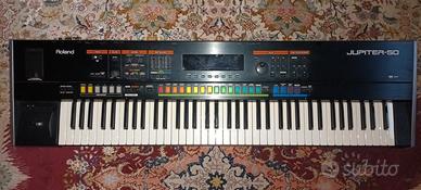 Roland Jupiter 50 con tutti i toni SuperNATURAL