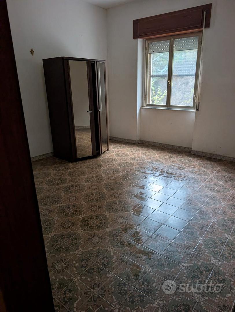 Casale Indipendente 400 mq su due livelli - Vista 3
