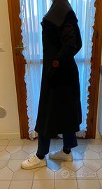 Cappotto elegante da donna nero lungo