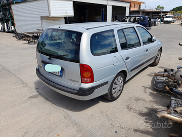 Renault megane sw 1.6 16v 2001 ricambi