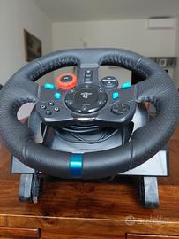 Volante e  pedaliera play 