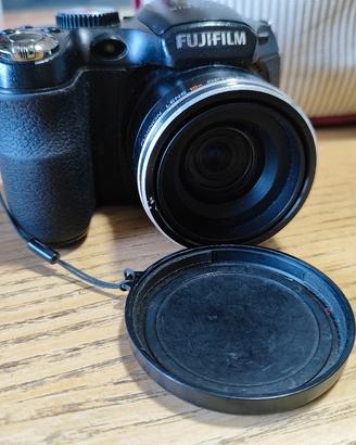 Fujifilm Finepix S1600 Fotocamera Digitale