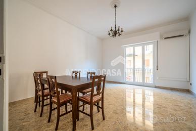 3 vani 93 mq al 2° piano in Via Vincenzo Di Marco