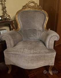 Poltrona fine '800 stile Luigi XV in legno dorato