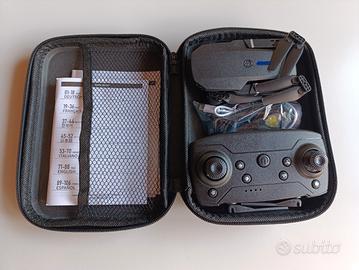 Mini drone E88 gioco