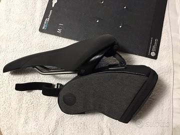 Sella Royal Scentia e borsa sottosella dedicata