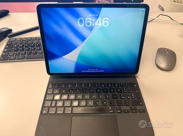 iPad Pro 11 256GB  + Apple Magic Keyboard