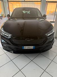 Mustang mach e 269cv