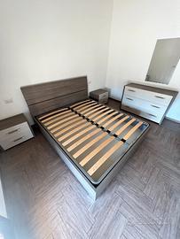 Camera da letto completa